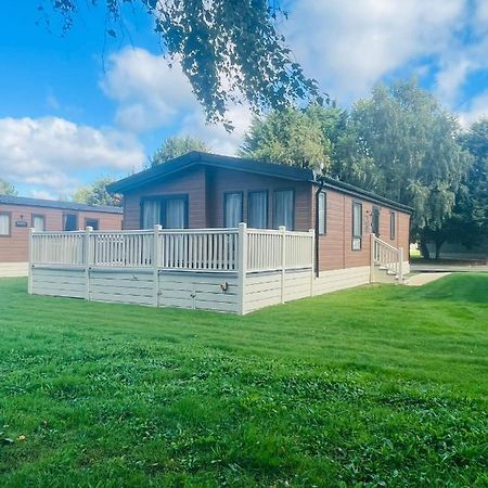 Barakah Lodge With Hot Tub Йорк Екстер'єр фото